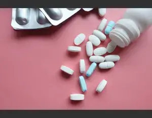 ¿Cuál es la familia léxica de la palabra medicina?