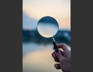 ¿Qué es la refracción de la luz?